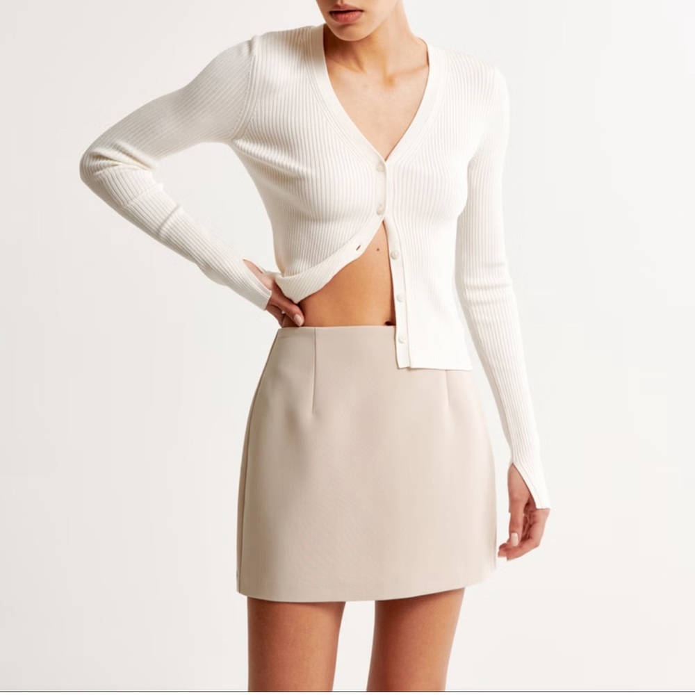 Abercrombie & Fitch Scarlett Mini Skort in Light Taupe